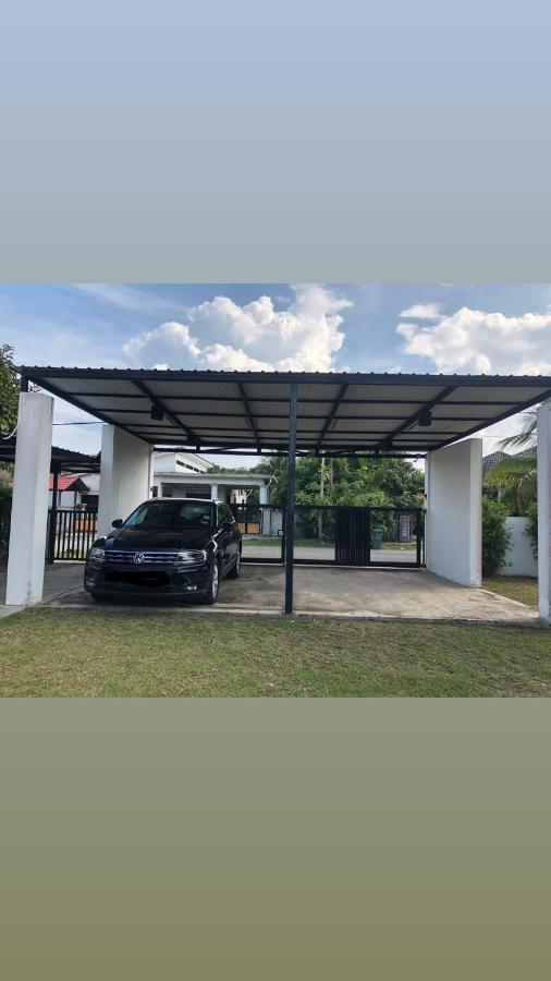 Nur Villa Sg Soi Musslimm Only Kuantan Exteriér fotografie