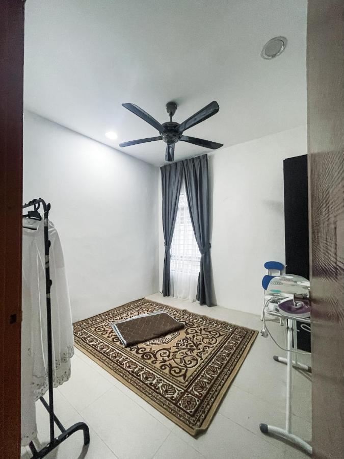Nur Villa Sg Soi Musslimm Only Kuantan Exteriér fotografie